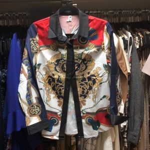 Gorgeous multicolored blouse